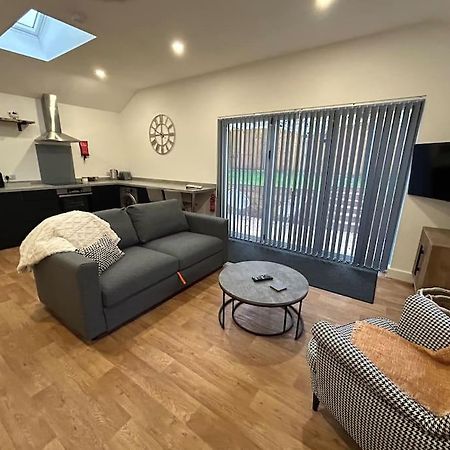 New Build Cosy Bungalow Near Bath And Bristol Wick  Exteriör bild